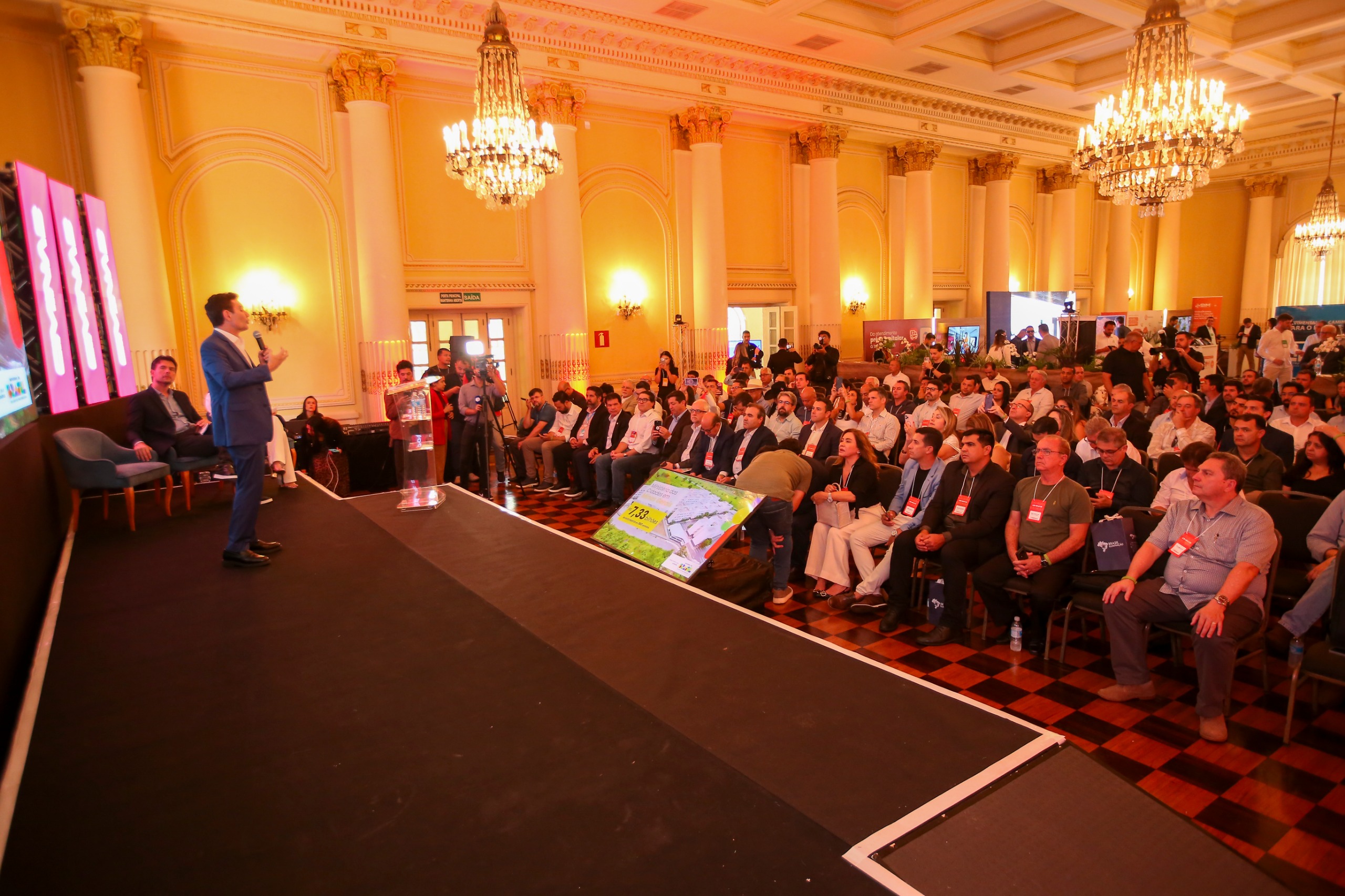 Encontro de Prefeitos CIMINAS 2025 · registro 1