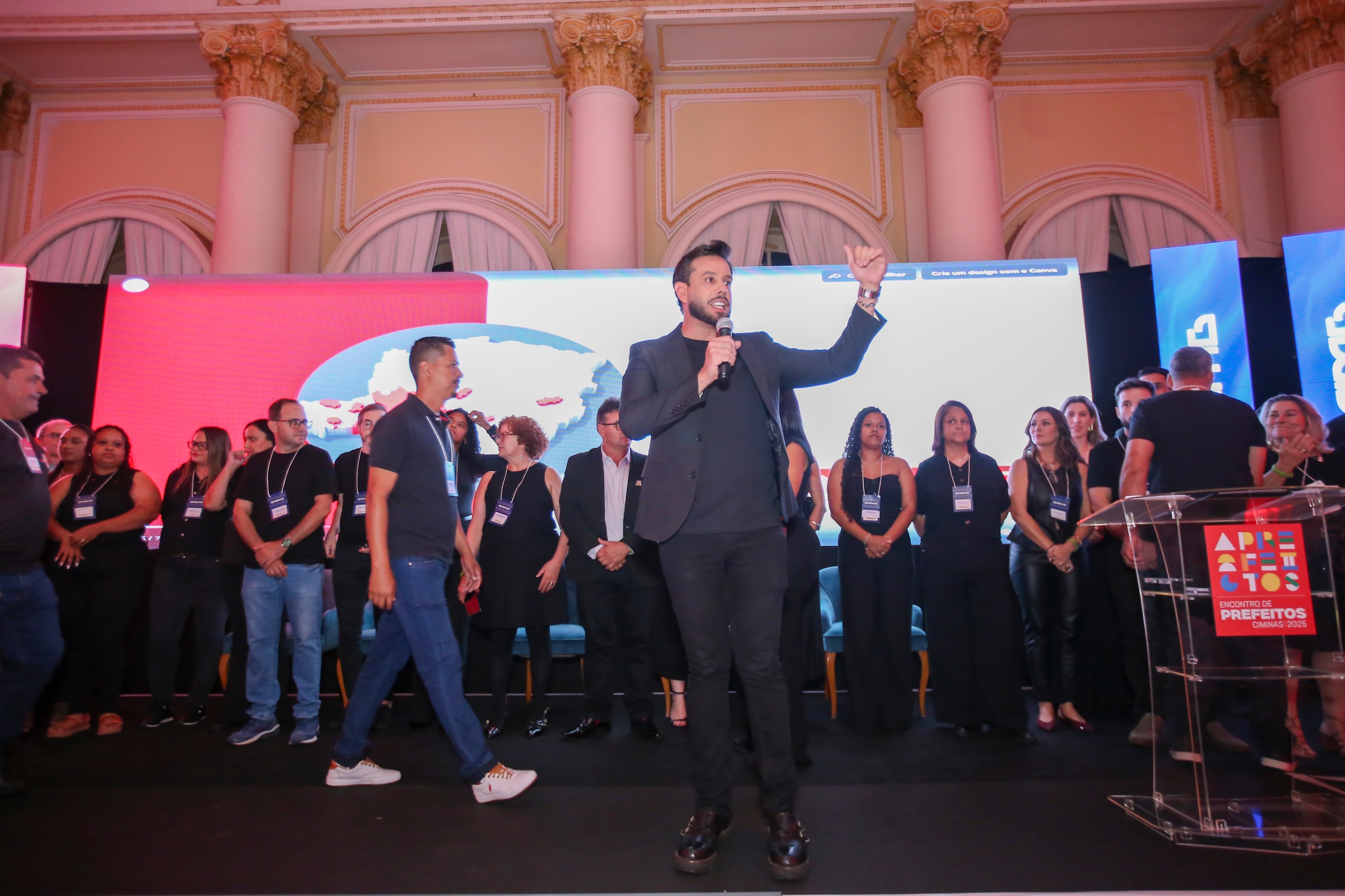 Encontro de Prefeitos CIMINAS 2025 · registro 9