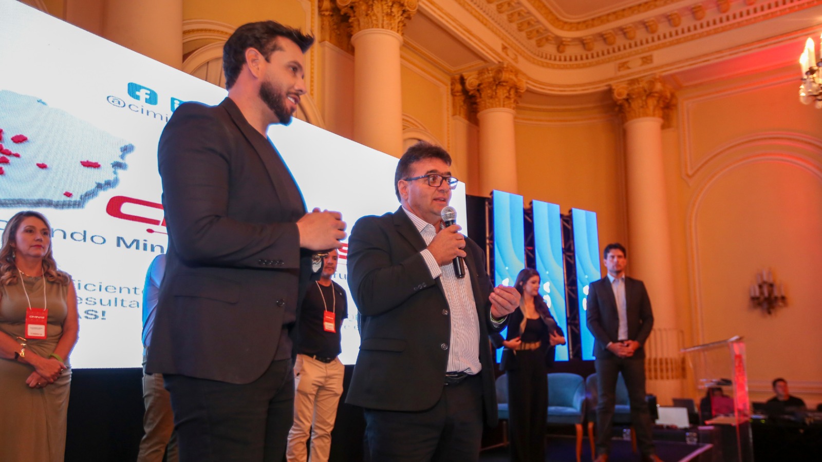 Conectando municípios, empresas e soluções